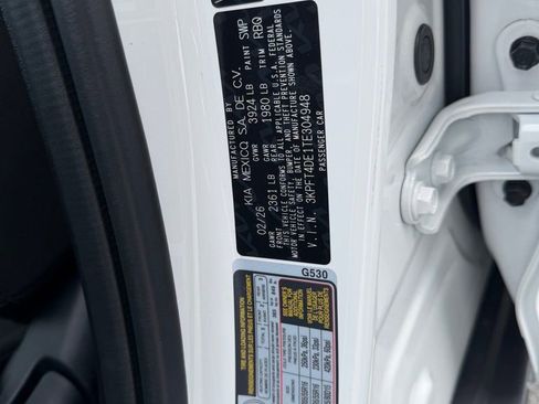 New 2026 Kia K4 LX image 32