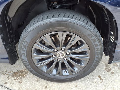 Used 2023 Lexus GX 460 Premium image 9