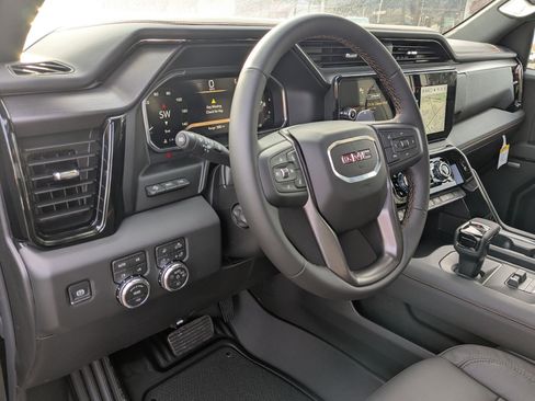 New 2026 GMC Sierra 1500 AT4 w/ AT4 Premium Package image 11