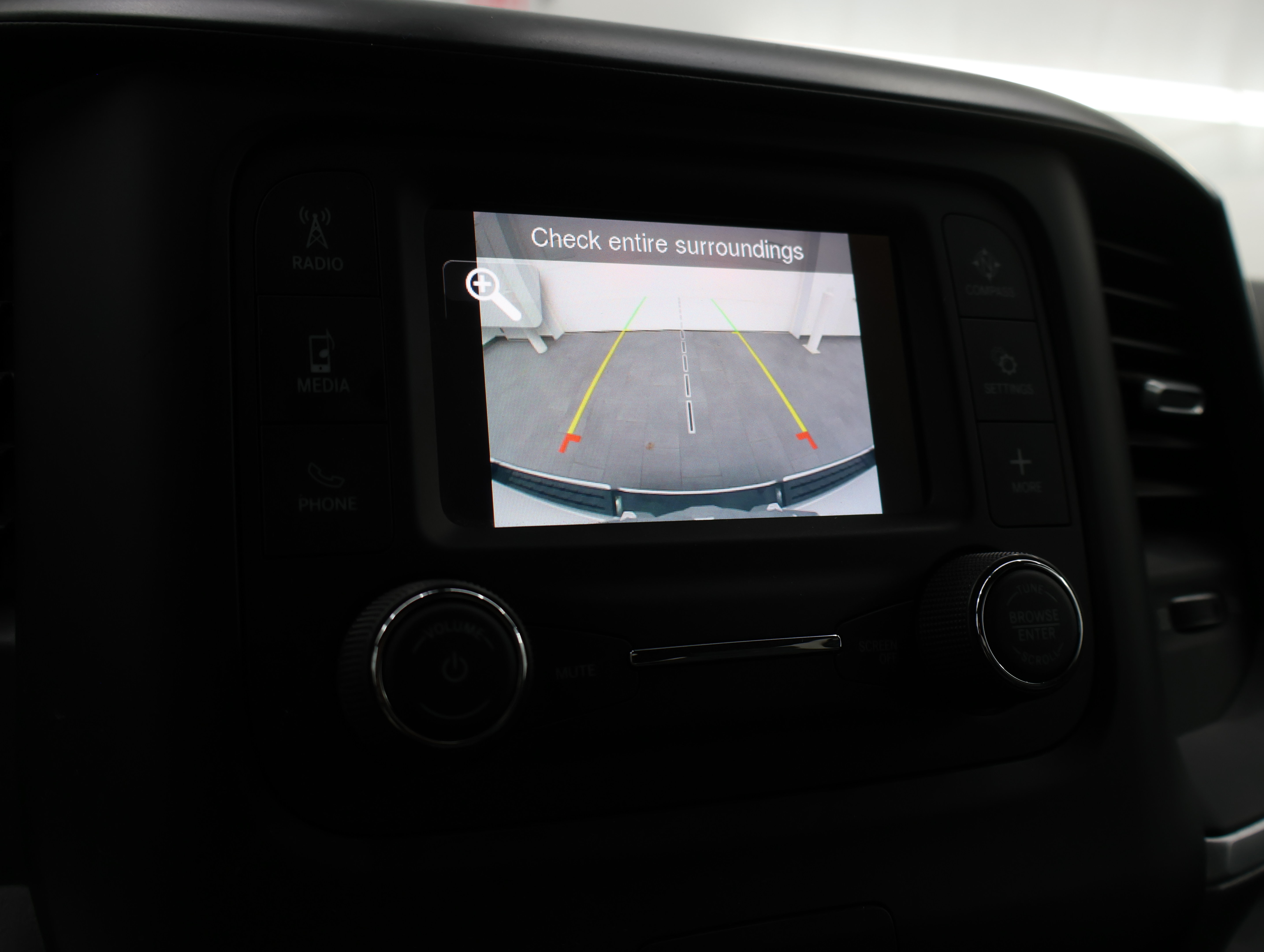 Used 2022 RAM 1500 Big Horn AWD/4WD image 16