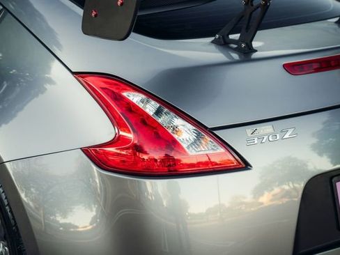 Used 2009 Nissan 370Z Coupe image 52