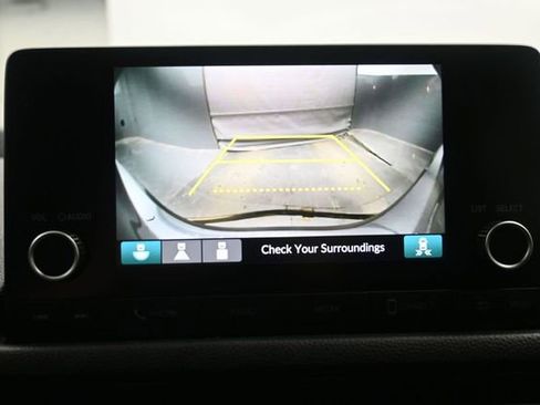 Used 2025 Honda Civic Sport image 19