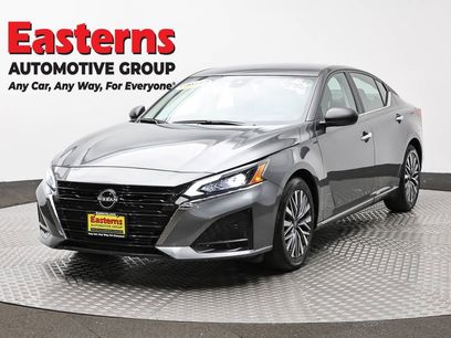 Used 2025 Nissan Altima 2.5 SV