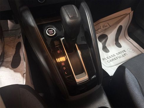 Used 2023 Nissan Versa SV image 20