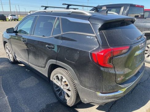 Used 2019 GMC Terrain SLT w/ Preferred Package AWD/4WD image 4
