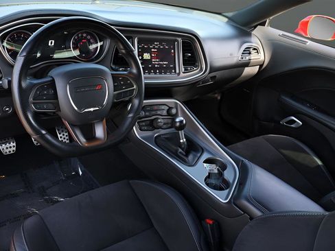 Used 2022 Dodge Challenger R/T Scat Pack RWD image 20