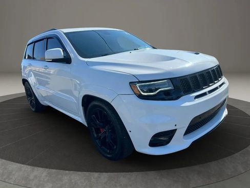 Used 2020 Jeep Grand Cherokee Limited X image 3
