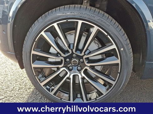 New 2026 Volvo XC90 B6 Plus w/ Protection Package Premier image 6