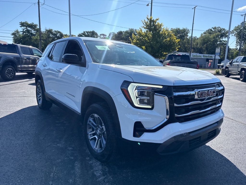 Used 2026 GMC Terrain Elevation FWD image 4