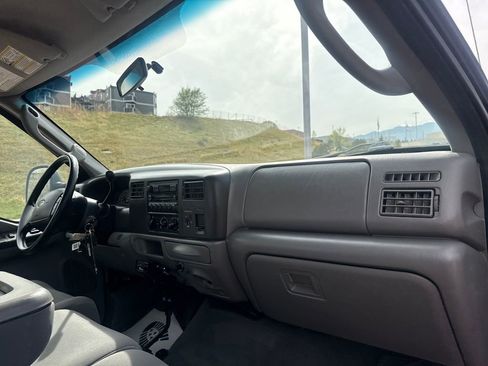 Used 2004 Ford F250 4x4 SuperCab Super Duty image 24
