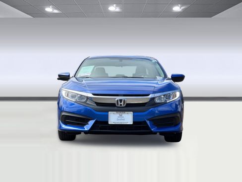 Certified 2018 Honda Civic EX image 5