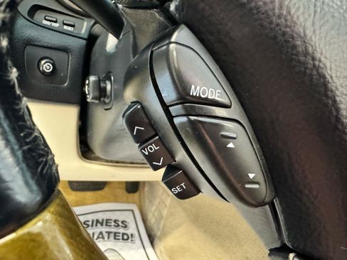 Used 2008 Lexus SC 430 Convertible RWD image 23