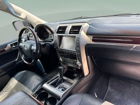 Used 2018 Lexus GX 460 Premium w/ Premium Package AWD/4WD image 27