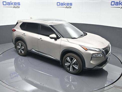 Used 2021 Nissan Rogue SL AWD/4WD image 47