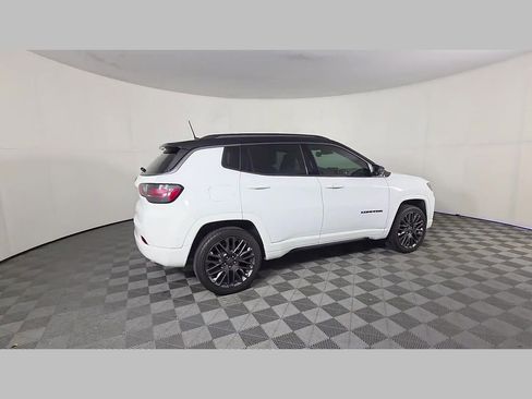 Used 2022 Jeep Compass High Altitude AWD/4WD image 39