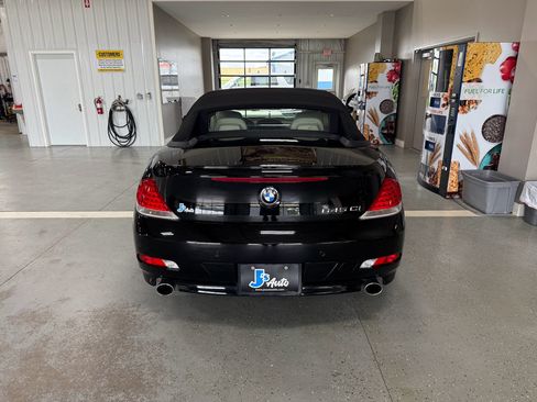 Used 2004 BMW 645Ci Convertible RWD image 6