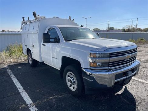 Used 2015 Chevrolet Silverado 3500 W/T image 2