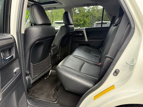 Used 2016 Toyota 4Runner 4WD image 14