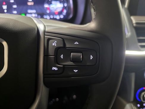 Certified 2023 GMC Yukon SLT w/ SLT Luxury Package image 19