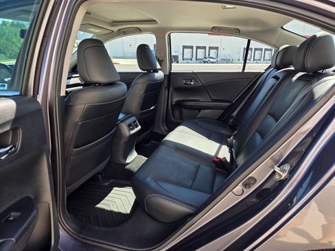 Used 2016 Honda Accord EX-L image 10