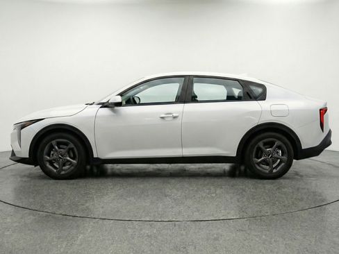 Used 2025 Kia K4 FWD image 5