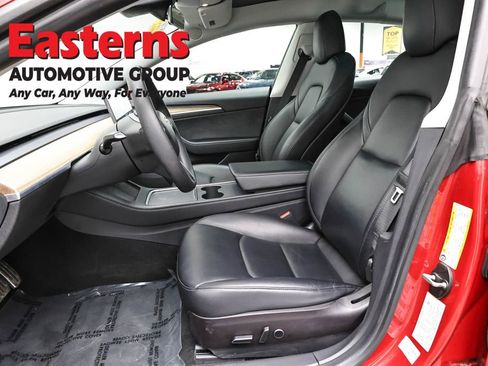 Used 2021 Tesla Model 3 Standard Range Plus image 14
