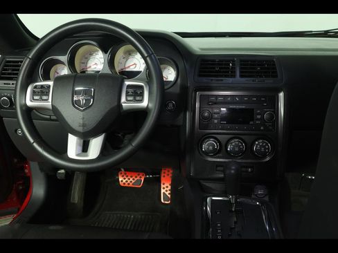 Used 2012 Dodge Challenger SXT w/ Sound Group RWD image 3
