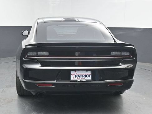 Used 2026 Dodge Charger Scat Pack AWD/4WD image 4
