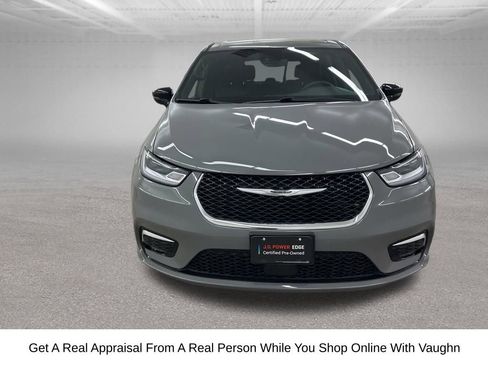 Used 2025 Chrysler Pacifica Select FWD image 5