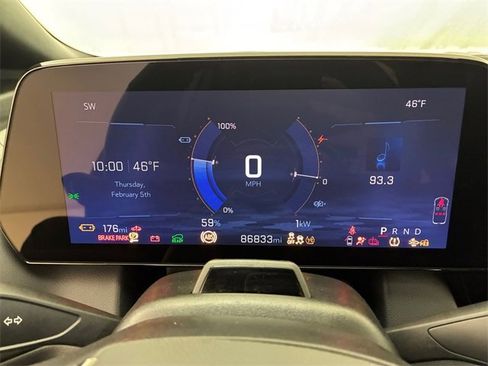 Used 2024 Chevrolet Equinox EV RS image 25