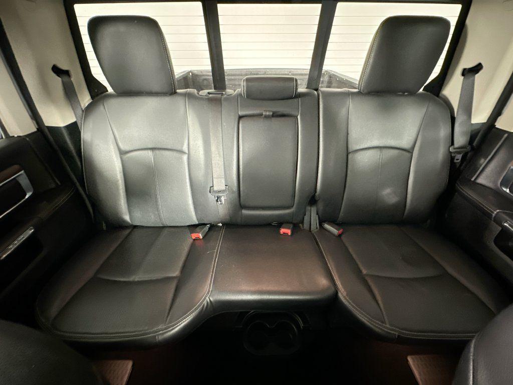 Used 2018 RAM 1500 Laramie w/ Convenience Group AWD/4WD image 13