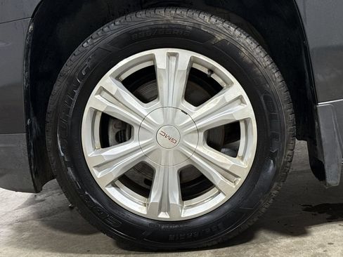 Used 2017 GMC Terrain SLE FWD image 26