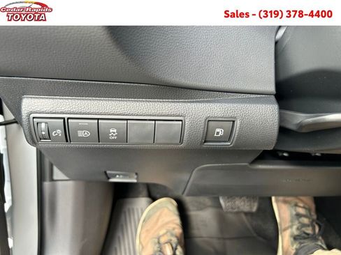 New 2026 Toyota Corolla SE image 12