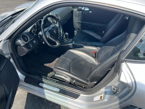 Used 2006 Porsche Cayman S RWD image 9