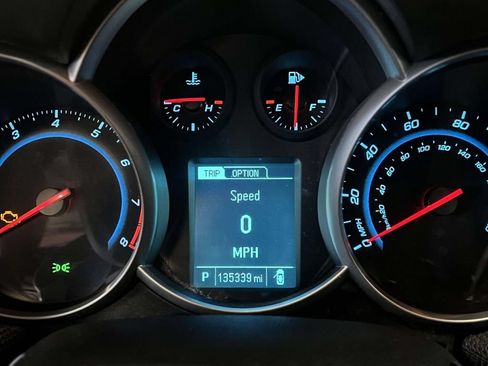 Used 2014 Chevrolet Cruze LT FWD image 18