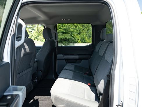 Used 2022 Ford F150 XLT w/ Trailer Tow Package AWD/4WD image 18