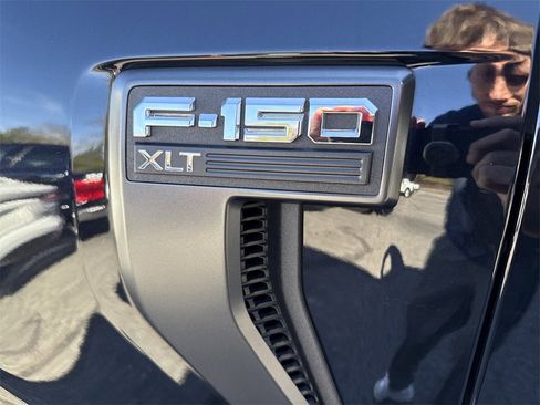 Used 2022 Ford F150 XLT w/ Equipment Group 302A High image 12