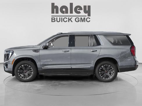 New 2026 GMC Yukon Elevation AWD/4WD image 3