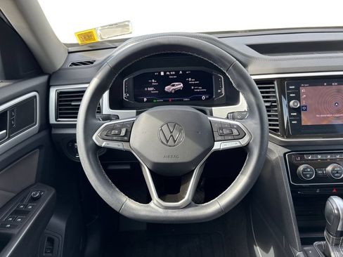 Used 2023 Volkswagen Atlas SEL AWD/4WD image 11