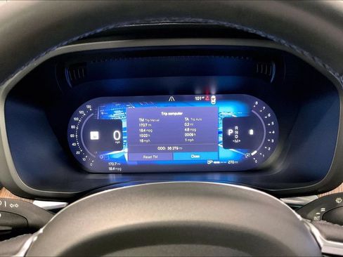 Used 2023 Volvo XC60 B6 Ultimate w/ Climate Package AWD/4WD image 14