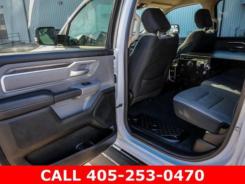 Used 2020 RAM 1500 Big Horn AWD/4WD image 30