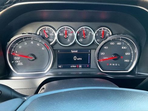 Used 2021 Chevrolet Silverado 1500 RST image 14