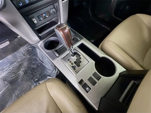 Used 2018 Toyota 4Runner Limited image 24