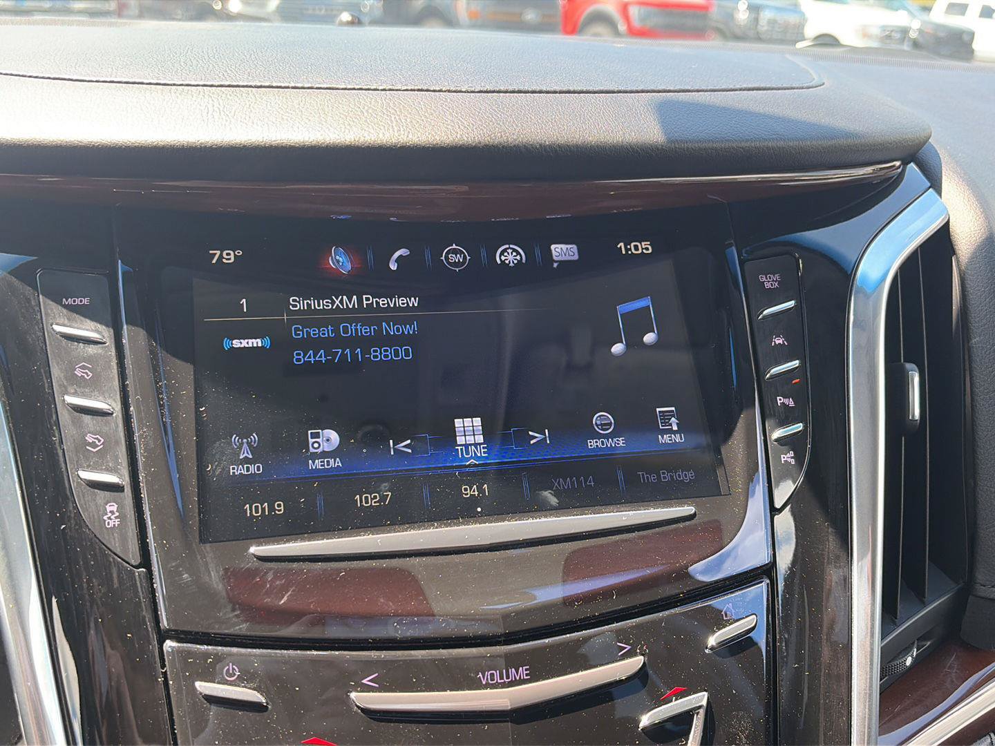 Used 2017 Cadillac Escalade Premium Luxury AWD/4WD image 30