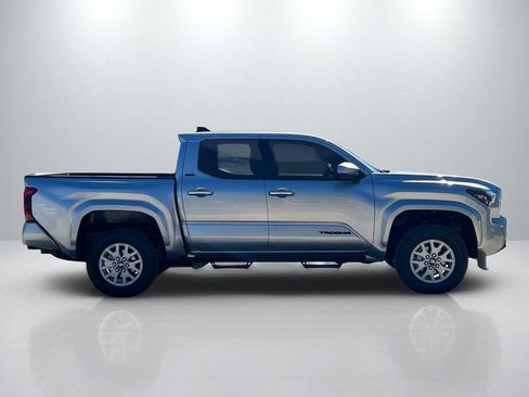 New 2026 Toyota Tacoma SR5 AWD/4WD image 4