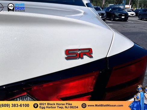 Certified 2023 Nissan Altima 2.5 SR FWD image 7