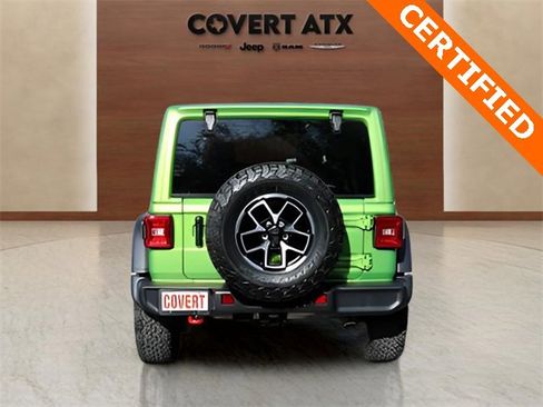 Used 2025 Jeep Wrangler Unlimited Rubicon image 4