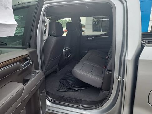 Used 2023 Chevrolet Silverado 1500 RST w/ Convenience Package II AWD/4WD image 11