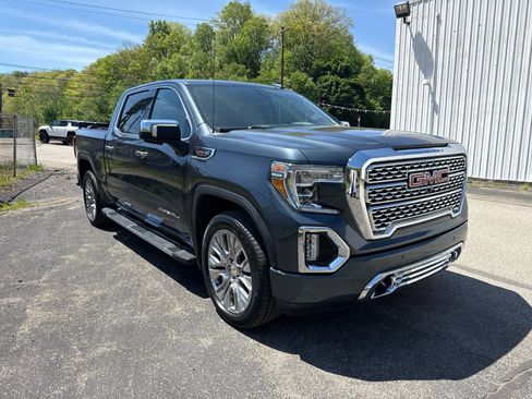 Used 2020 GMC Sierra 1500 Denali w/ Technology Package AWD/4WD image 10