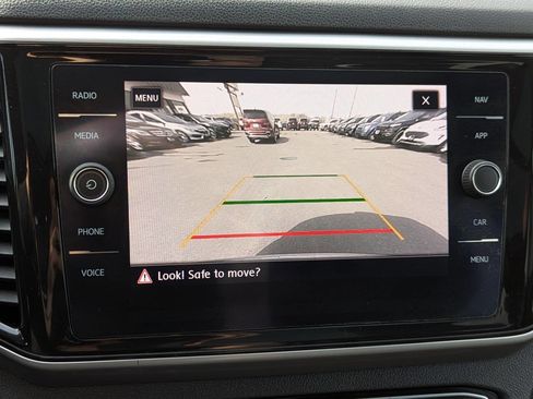 Used 2021 Volkswagen Atlas SEL Premium image 21